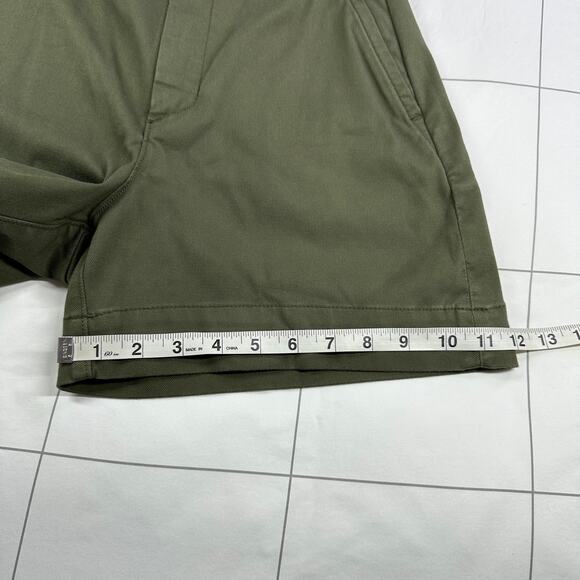 Spanx Shorts Womens XS Green Dark Pine Twill 5" High Rise Chino Stretch Smooth - Picture 12 of 12
